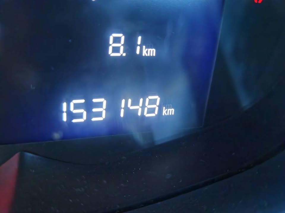 2017 Holden barina ls automatic low kms 12.jpg